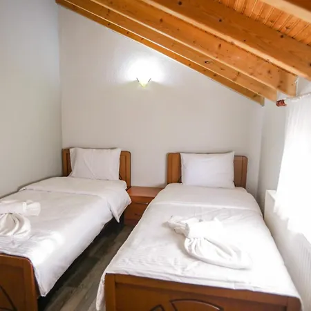 Mata Homestay Voskopoje